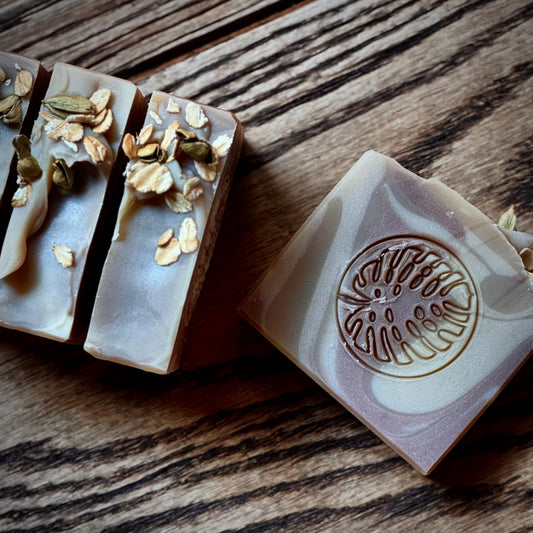 Spiced Oatmilk Body Soap Bar